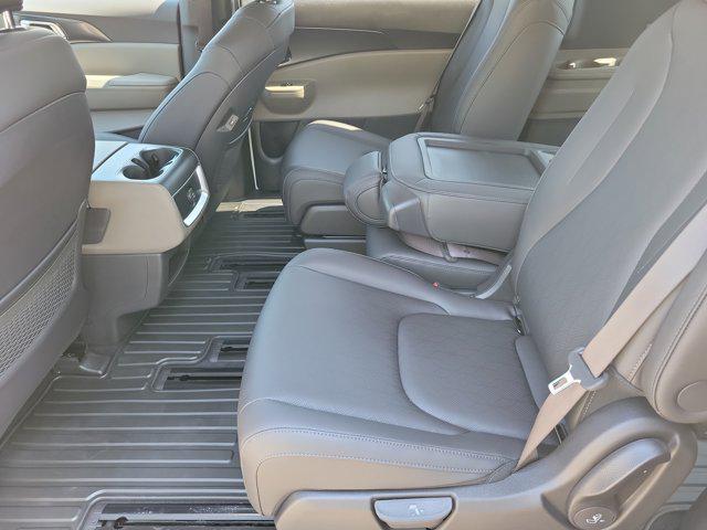 new 2025 Kia Carnival car, priced at $40,995