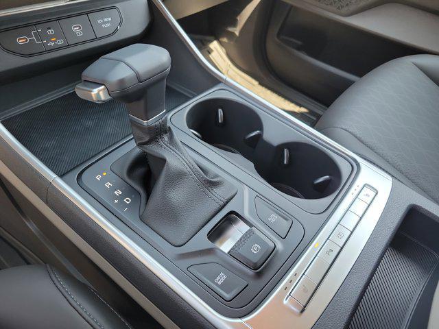 new 2025 Kia Carnival car, priced at $40,995