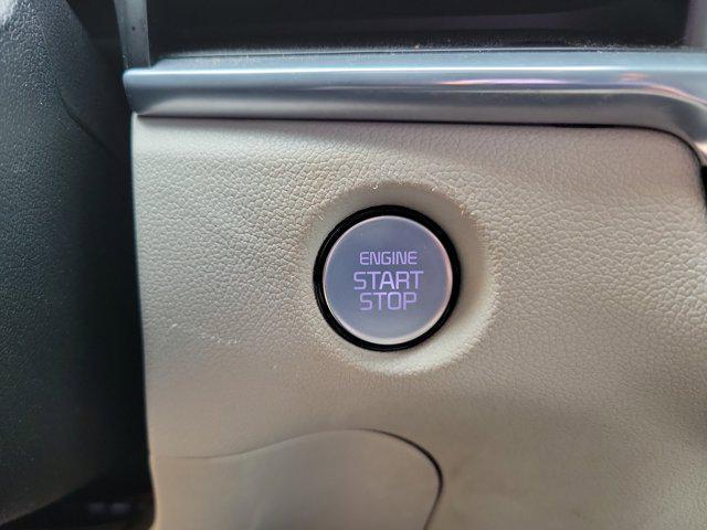 used 2025 Kia Sorento car, priced at $33,485