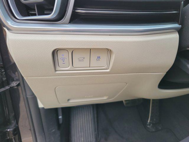 used 2025 Kia Sorento car, priced at $33,485