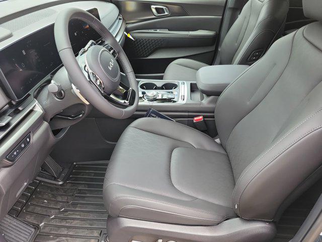 new 2026 Kia Carnival Hybrid car, priced at $51,285