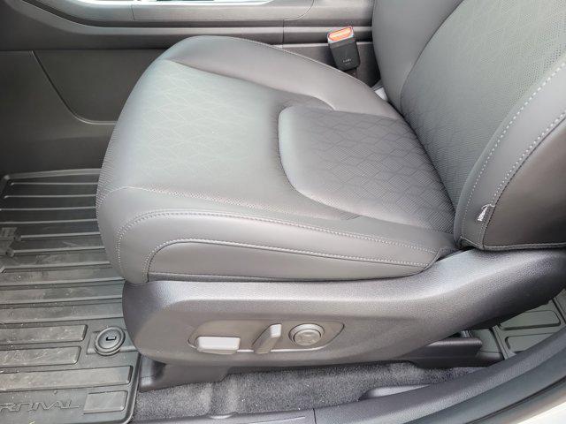 new 2026 Kia Carnival car, priced at $49,285