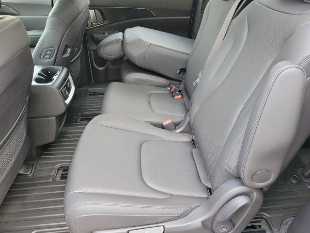 new 2026 Kia Carnival car, priced at $49,285