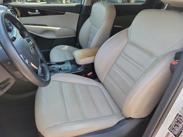 used 2020 Kia Sorento car, priced at $18,079
