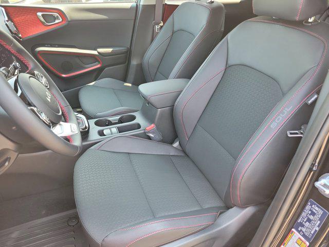 new 2025 Kia Soul car, priced at $28,810