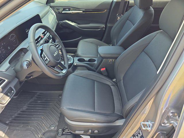 new 2025 Kia Seltos car, priced at $28,575