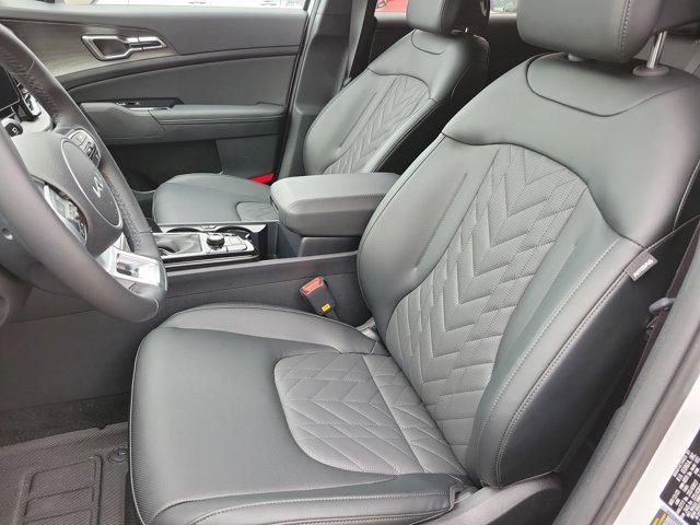 new 2025 Kia Sportage car, priced at $38,455