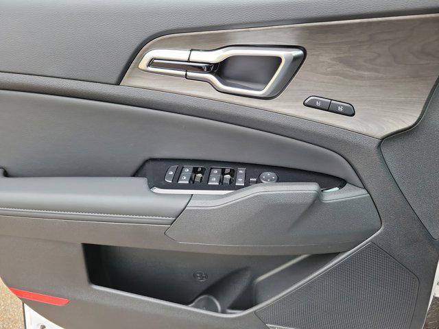new 2025 Kia Sportage car, priced at $38,455