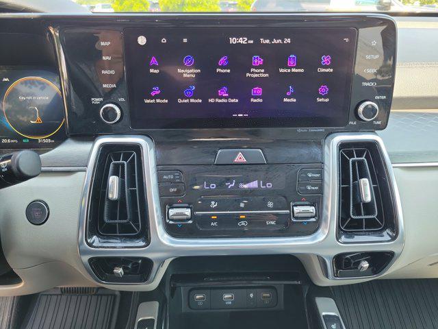 used 2023 Kia Sorento car, priced at $32,025