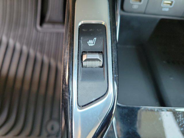 used 2023 Kia Sorento car, priced at $32,025
