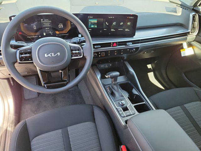 new 2025 Kia Sorento car, priced at $34,125