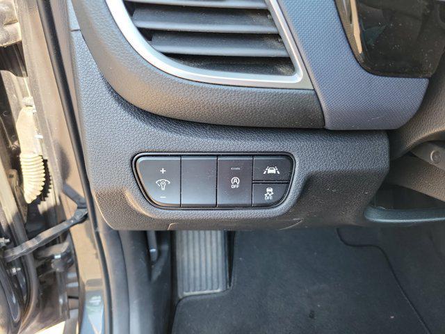 used 2022 Kia Seltos car, priced at $13,989