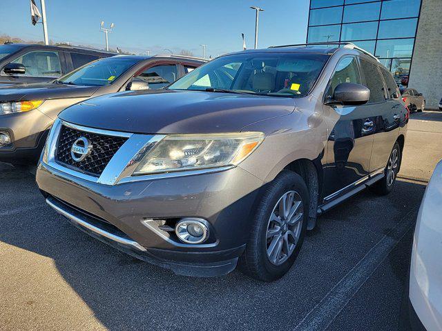 used 2013 Nissan Pathfinder car, priced at $7,994