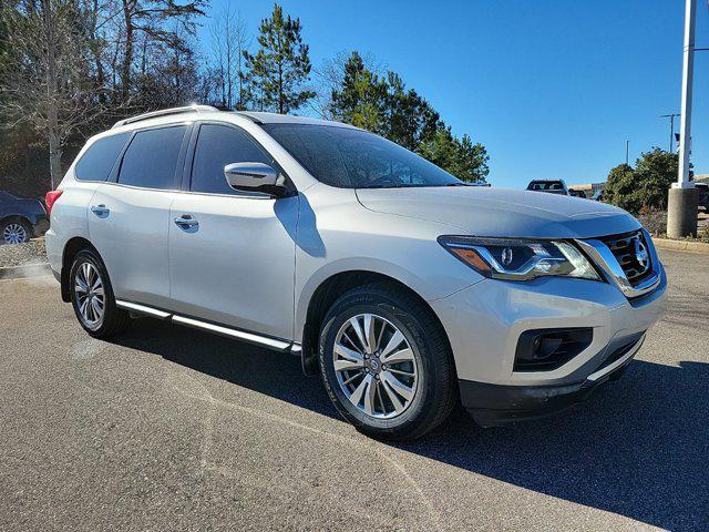 used 2020 Nissan Pathfinder car, priced at $19,153