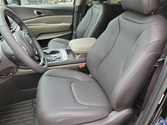 new 2026 Kia Carnival car, priced at $43,385