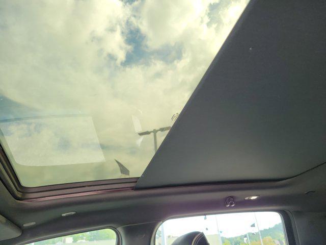 used 2022 Ram 1500 car, priced at $35,977