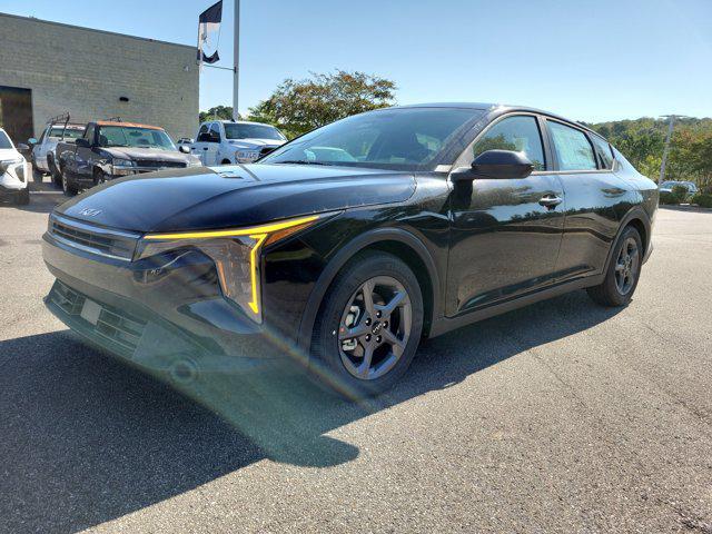 new 2025 Kia K4 car, priced at $24,375