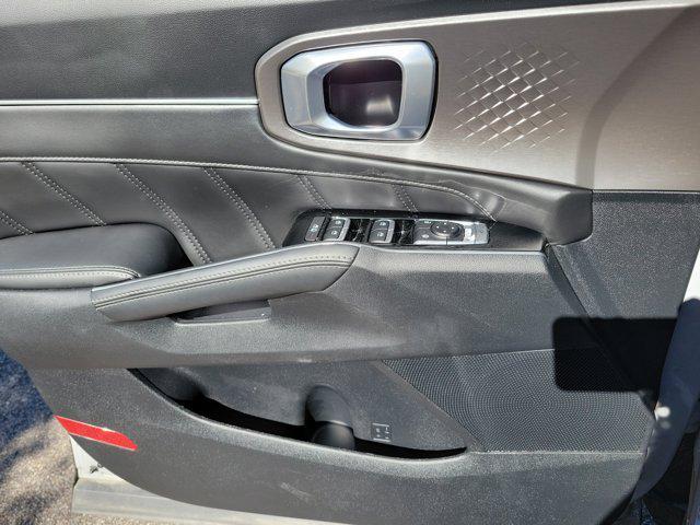 used 2023 Kia Sorento car, priced at $29,251
