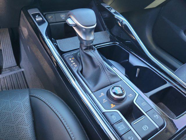 used 2023 Kia Sorento car, priced at $29,251