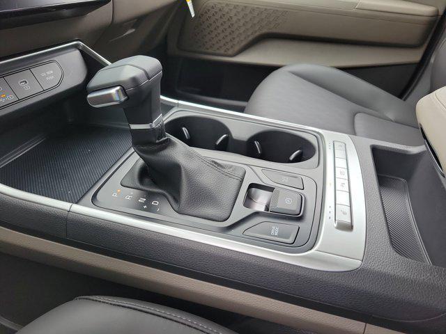 new 2025 Kia Carnival car, priced at $40,500