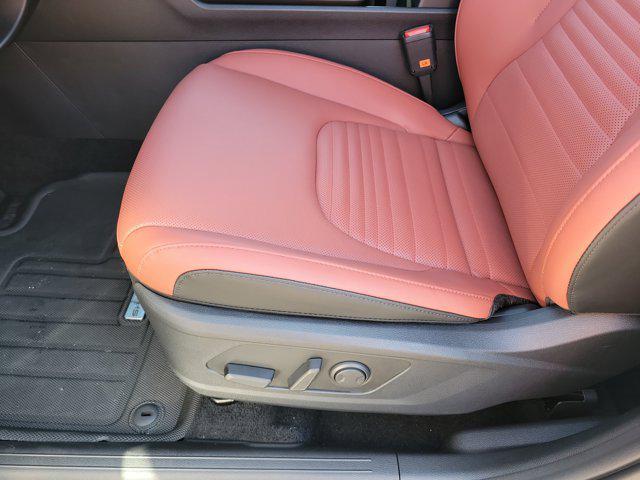 new 2026 Kia Sportage car, priced at $38,905