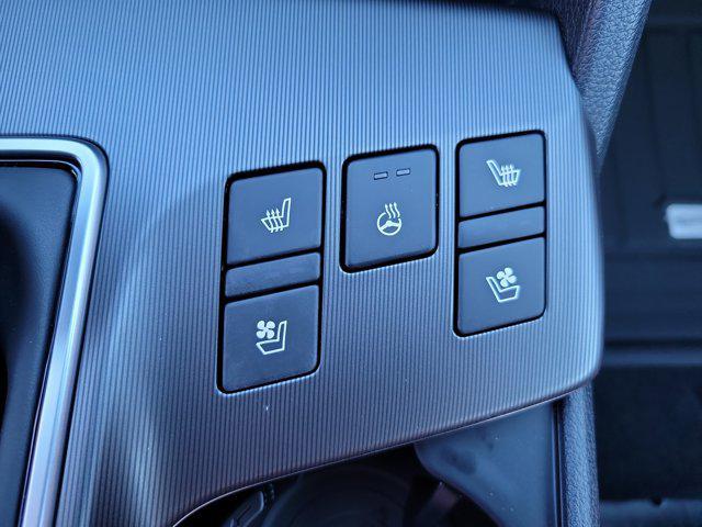 new 2026 Kia Sportage car, priced at $38,905