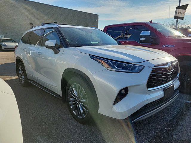 used 2021 Toyota Highlander car, priced at $37,738