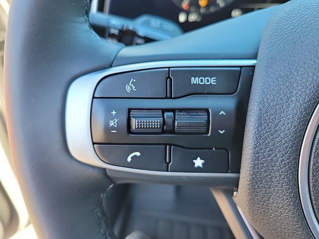 new 2025 Kia Sportage car, priced at $38,885