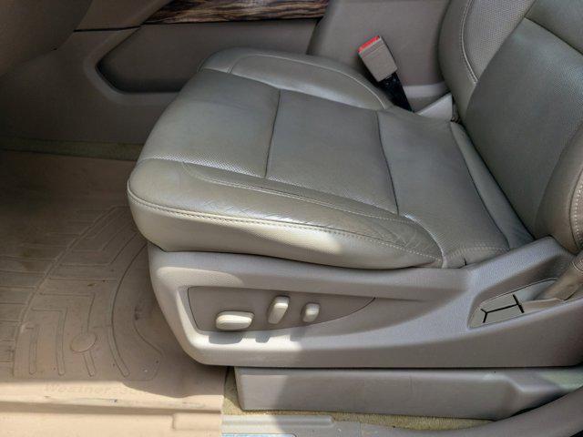 used 2016 GMC Yukon car, priced at $18,457