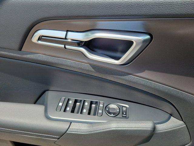 new 2026 Kia Sportage car, priced at $33,560