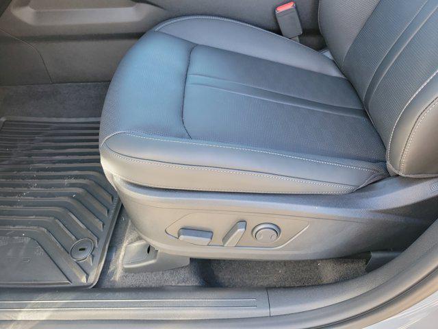 new 2026 Kia Sorento car, priced at $38,565