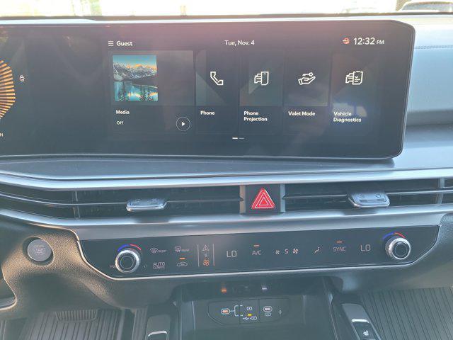 new 2026 Kia Sorento car, priced at $38,565