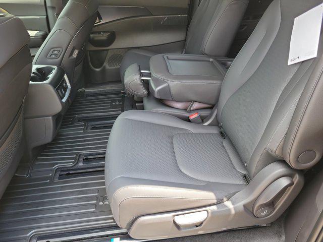 new 2026 Kia Carnival car, priced at $53,285