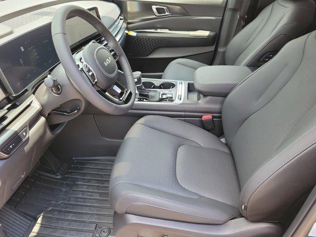 new 2026 Kia Carnival car, priced at $53,285