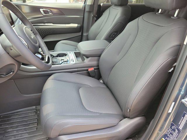 new 2026 Kia Carnival car, priced at $53,285