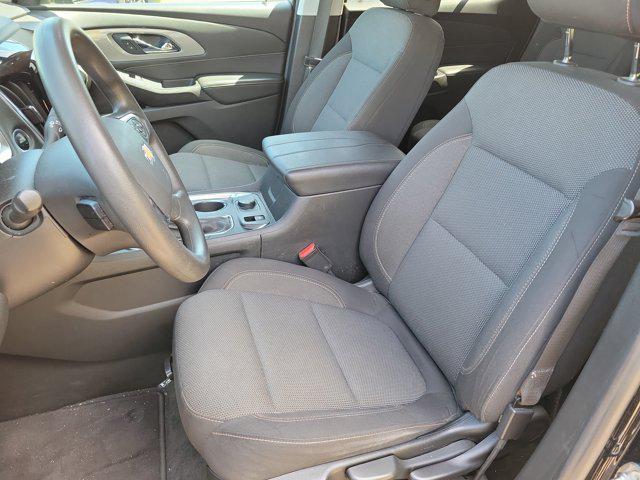 used 2021 Chevrolet Traverse car, priced at $17,014