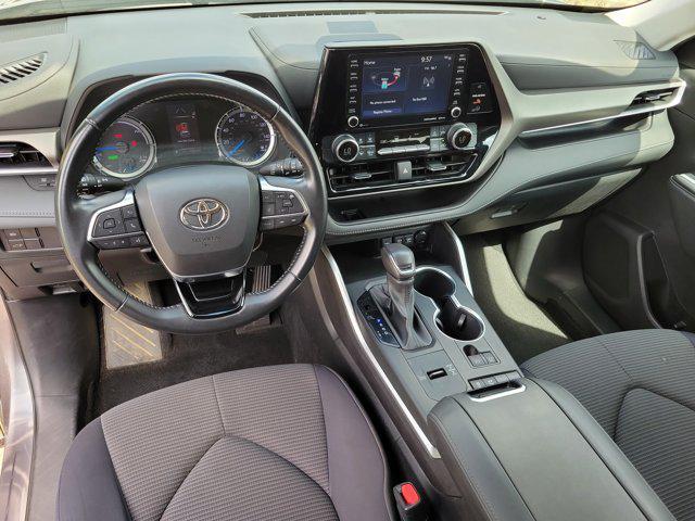 used 2021 Toyota Highlander Hybrid car, priced at $26,428