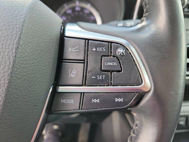 used 2021 Toyota Highlander Hybrid car, priced at $26,428