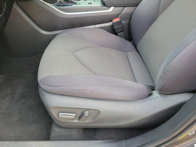 used 2021 Toyota Highlander Hybrid car, priced at $26,428