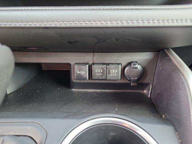 used 2021 Toyota Highlander Hybrid car, priced at $26,428