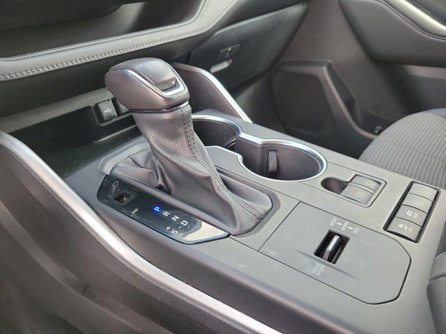 used 2021 Toyota Highlander Hybrid car, priced at $26,428