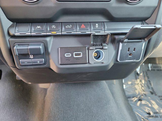 used 2024 Chevrolet Silverado 1500 car, priced at $37,689