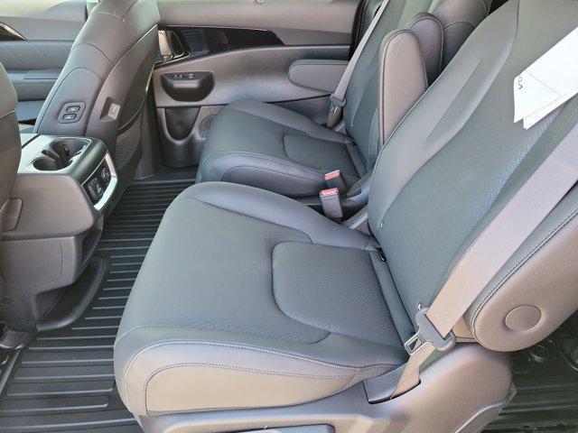 new 2026 Kia Carnival car, priced at $53,285