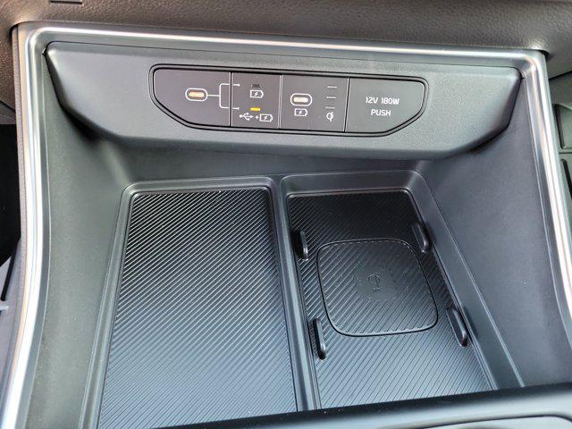 new 2026 Kia Carnival car, priced at $53,285