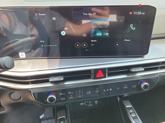 new 2025 Kia Sorento car, priced at $37,830