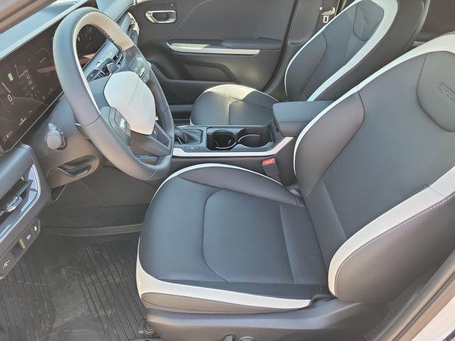 new 2025 Kia K4 car, priced at $29,995