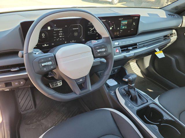 new 2025 Kia K4 car, priced at $29,995