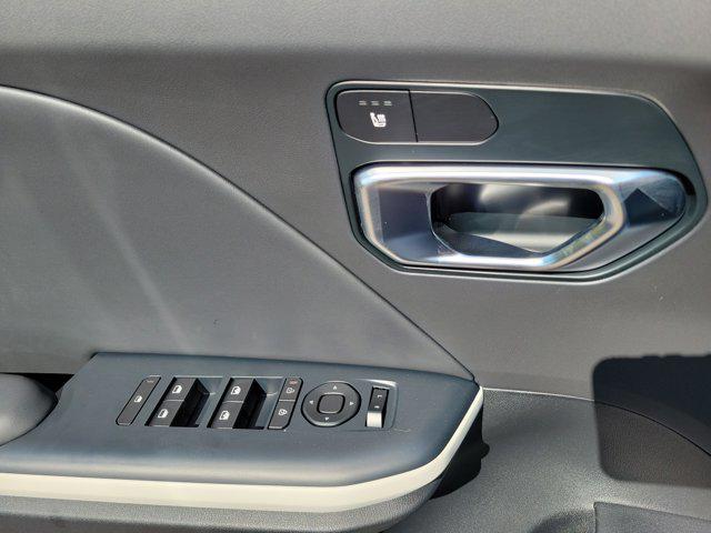 new 2025 Kia K4 car, priced at $29,995