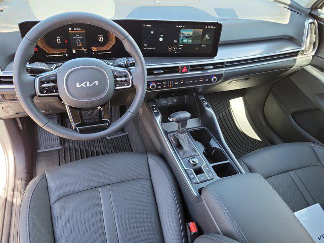 new 2025 Kia Sorento car, priced at $38,675