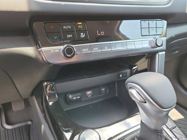 new 2025 Kia Seltos car, priced at $30,260